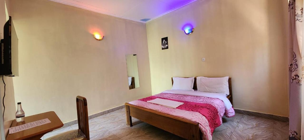 Sparkles Resort Meru Dış mekan fotoğraf